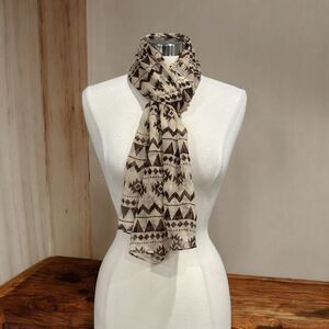 NWOT Women’s Chiffon Geometric Print Scarf in Brown/Cream Color